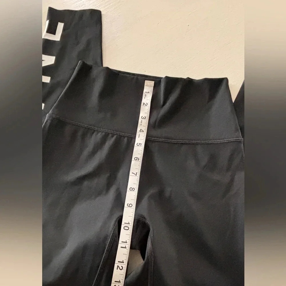 AERIE Offline Women’s Black Logo Goals 7/8 Hi-Rise Athletic Leggings SZ M (E13) - Picture 7 of 9